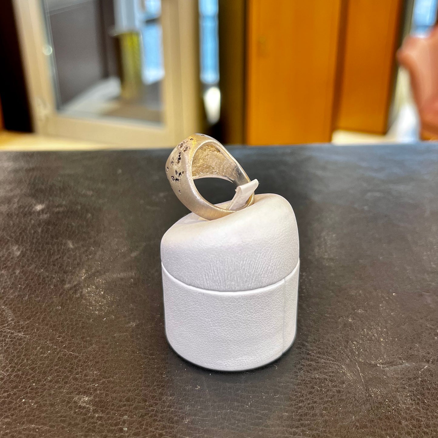Anello Cratere di Onice Uomo