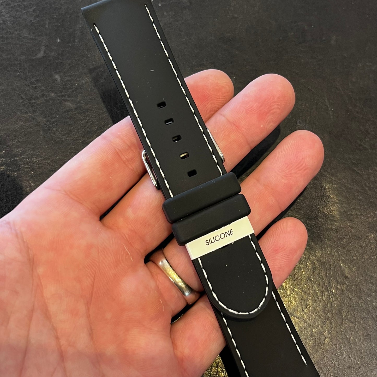 Cinturino per orologi in Silicone Nero Liscio