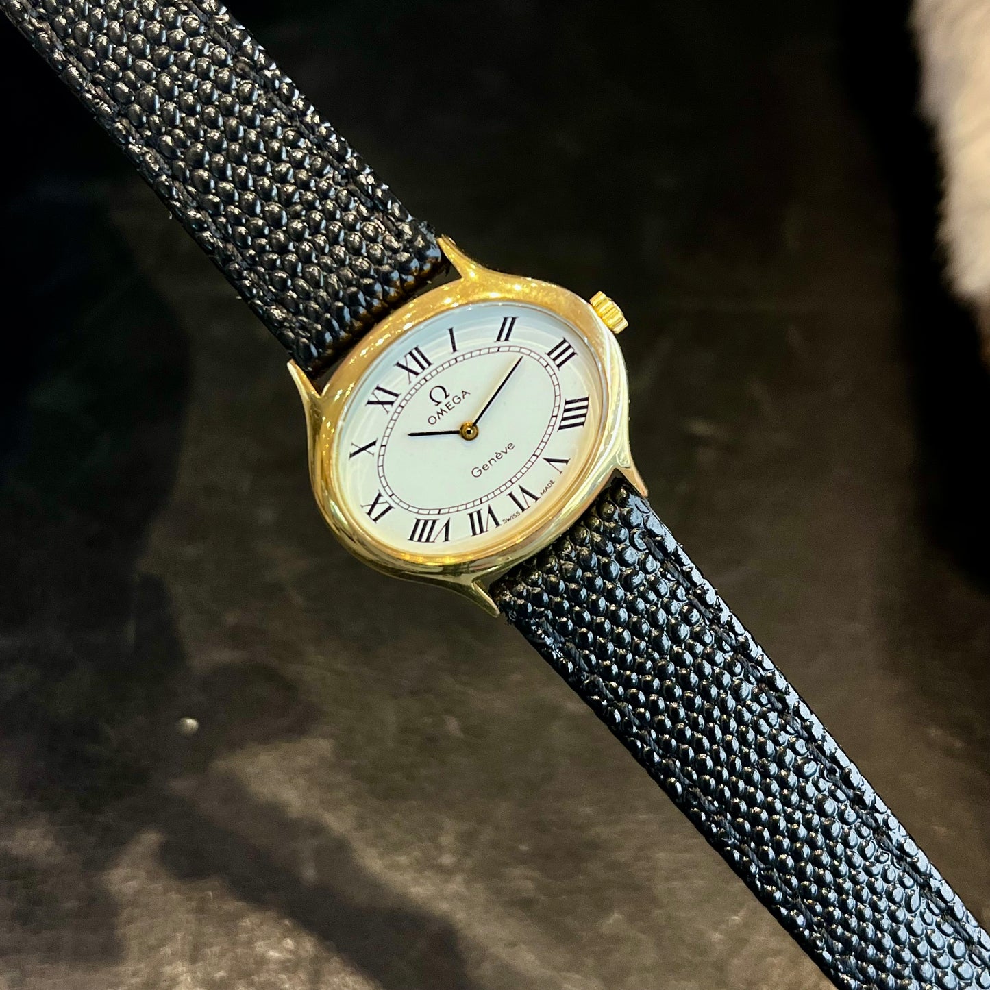 Omega Genève Ovale Donna