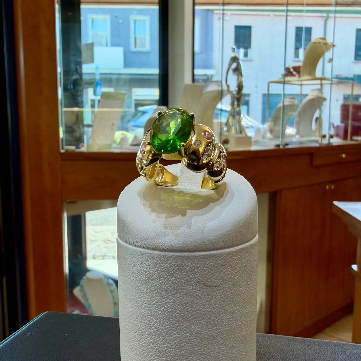 Anello "Sfera Olivenite"