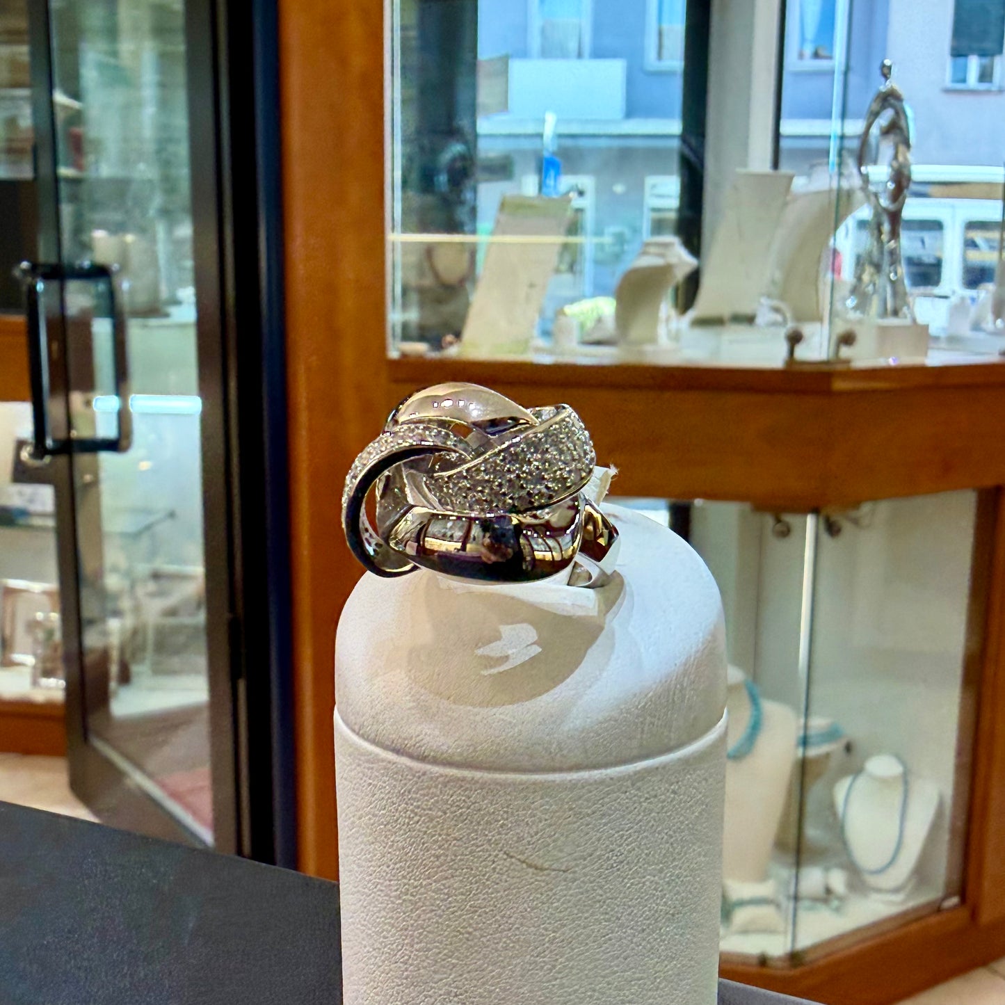 Anello "Nodo di Luce"