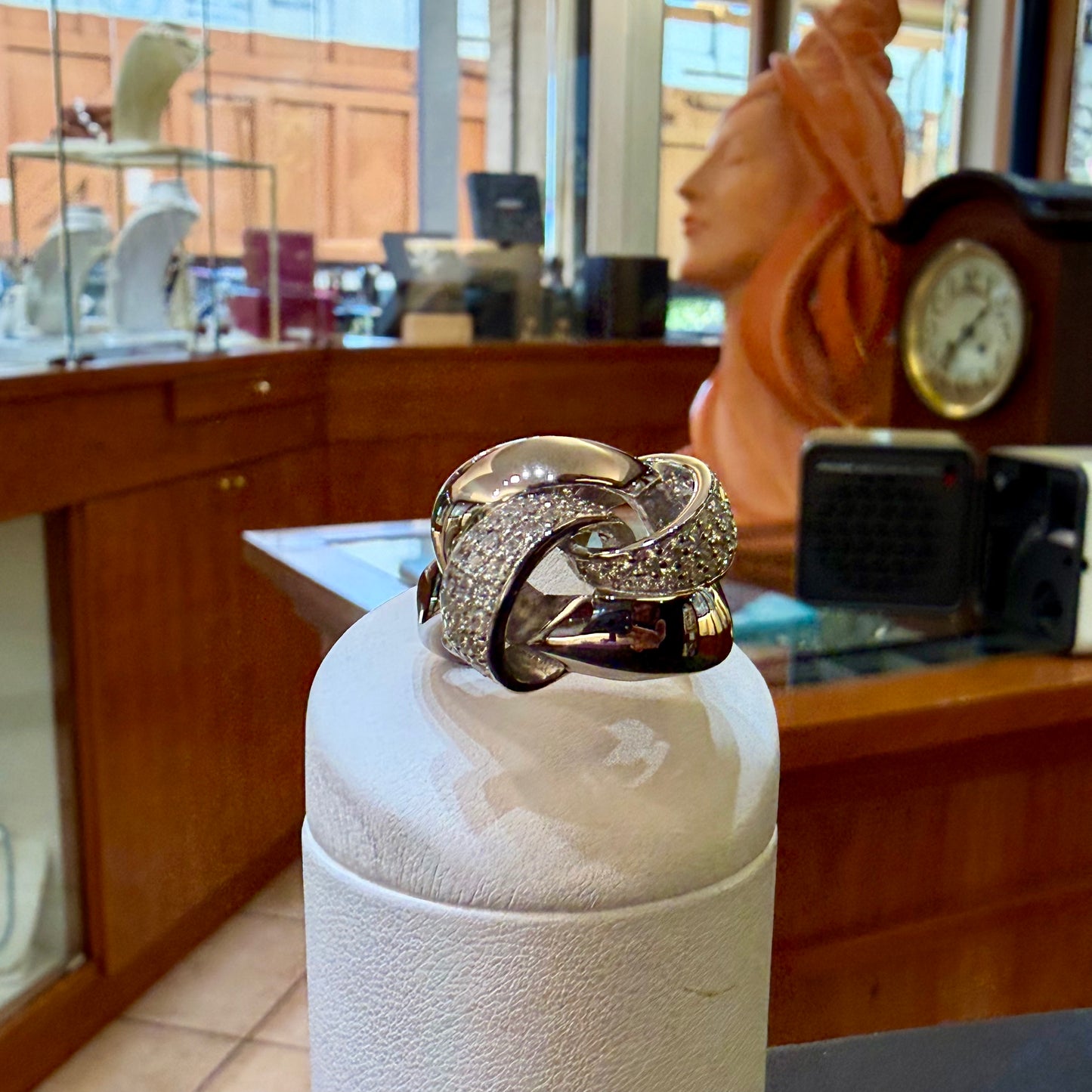 Anello "Nodo di Luce"