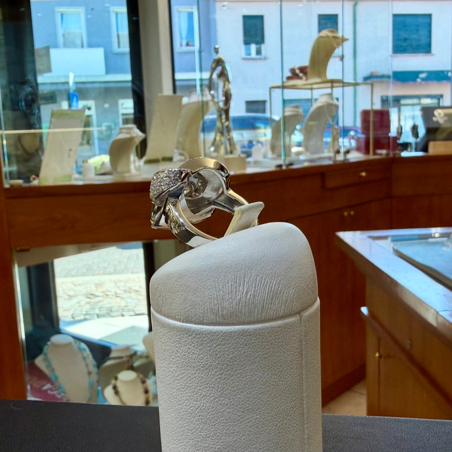 Anello "Nodo di Luce"