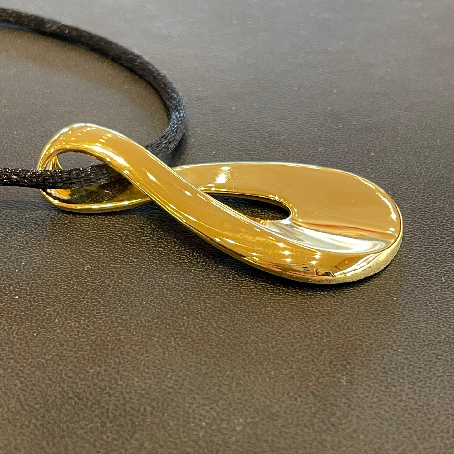 Collana Nodo d' Oro