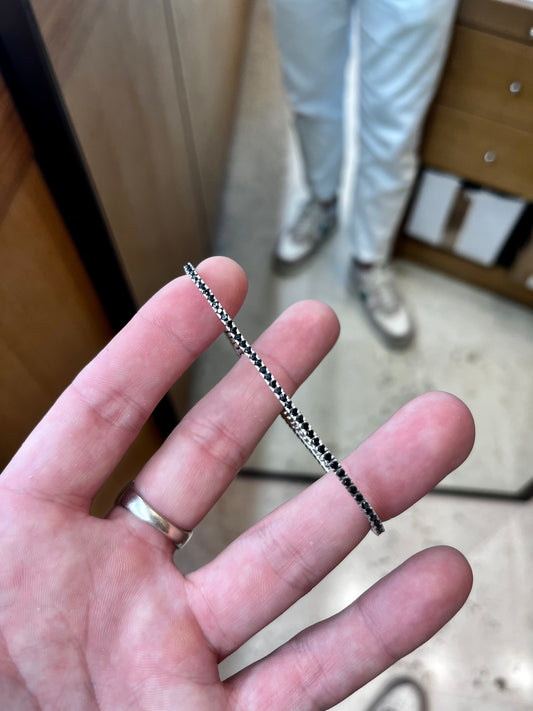 Braccialetto Tennis oro bianco e Zirconi neri